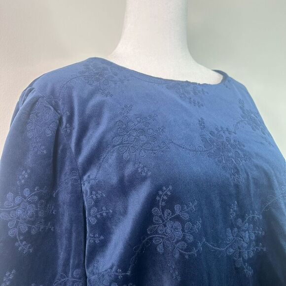 Soft Surroundings Navy Blue Velvet Floral Blouse L Long Sleeve Embossed Texture - Picture 5 of 13